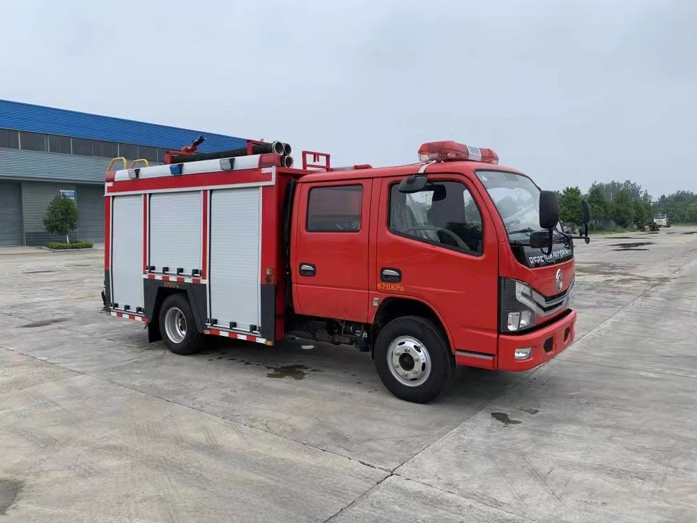 东风2.5吨泡沫消防车