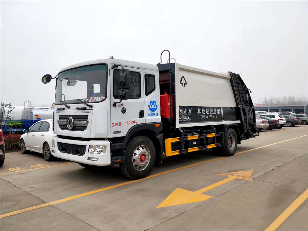 14方东风D9 压缩垃圾车