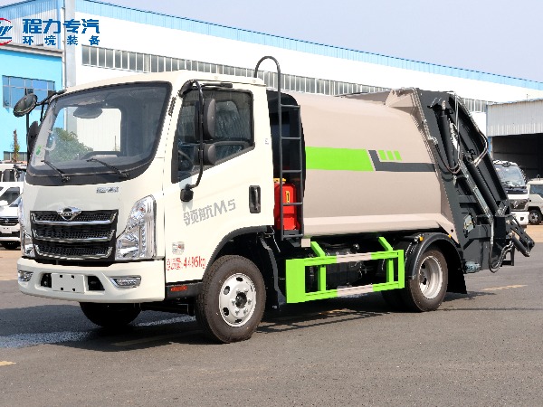 5立方蓝牌福田领航M5压缩垃圾车